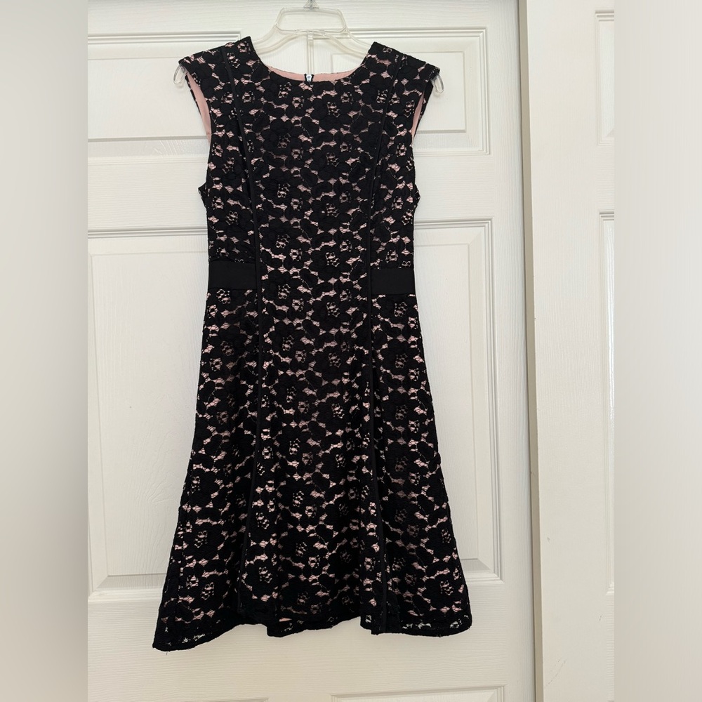 Vince Camuto dress like new wore it once